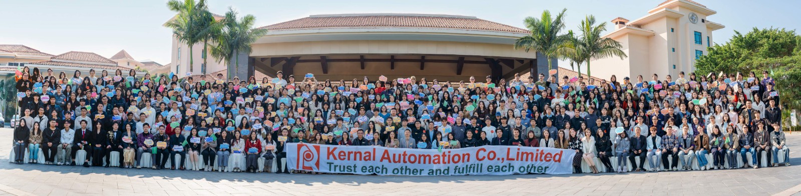 大合照 压缩上传.jpg